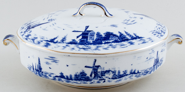 Vegetable Dish with Cover c1930s